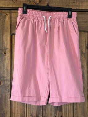 Women's Pink Elastic-Waist Bermuda Shorts with Drawstring